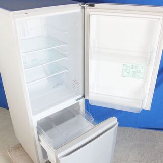 ✨Y-0606-018✨2019年式✨✨三菱✨146L☆「ラウンドカットデザイン」耐熱約100℃トップテーブル 冷蔵庫【MR-P15D-S】 夏休み・サマーセール?2019年式☆三菱☆MR-P15D-S☆146L☆2ドア