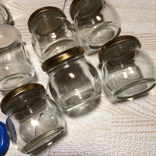 プリンの容器（蓋付き）まとめての画像