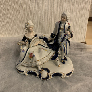 紳士と貴婦人 フィギュリン オルゴール　陶磁器 インテリア コレ...