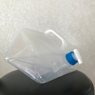 ウォータータンク　折りたたみの画像