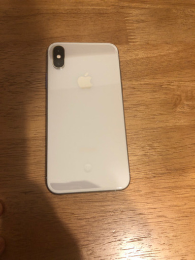iPhone10s  64G SIMフリー　決まりました　取り置き中