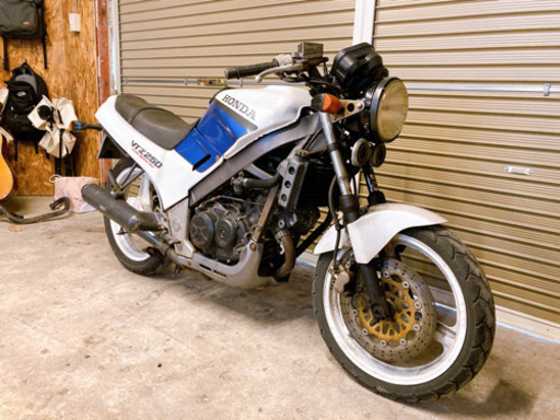 ホンダ　VTZ250    配送可能　支払いは現金or振り込みも可能