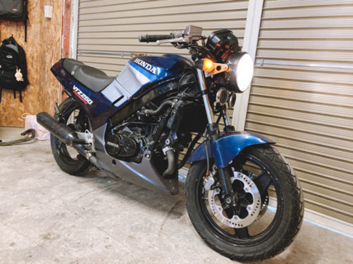 ホンダ　VT250F  VTZ250仕様　配送可能　支払いは現金or振り込みも可能