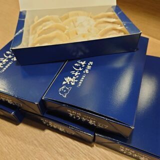 人気の餃子専門店　(1)ホールStaff・キッチンStaff　 (2)社員Staff（未経験OK）を募集中！の画像