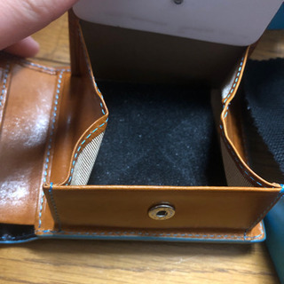 メンズ　二つ折り財布　の画像