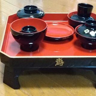 御祝膳　　会津塗の画像