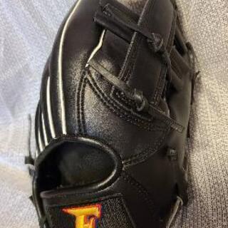 グローブとキャッチャーミット（子供用）の画像