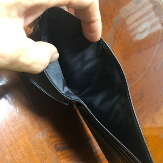 新しいフランス製財布で金運UP？の画像