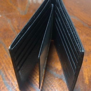 新しいフランス製財布で金運UP？の画像