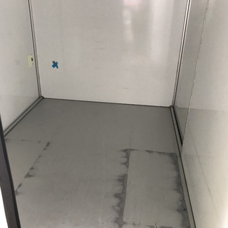 三菱 ミニキャブトラック 荷台の箱 ボックス 倉庫 物置 コンテナ 引き取り限定の画像