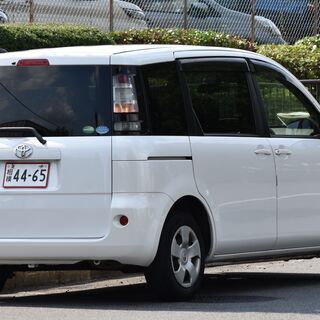 ■トヨタ■シエンタ■X Lパッケージ■6万km■平成24年■ナビ■テレビ■ワンオナ■記録簿多数■新車保証書■純正HID■ETC■7人乗り■極上車の画像