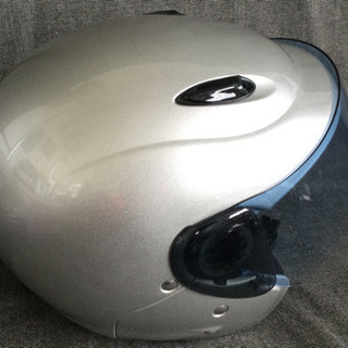 中古　ヘルメット　排気量125cc以下用　57 から　60　 （ｃｍ）　バイク用　セミジェット　タイプ　シルバーの画像
