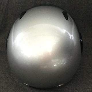 中古　ヘルメット　排気量125cc以下用　57 から　60　 （ｃｍ）　バイク用　セミジェット　タイプ　シルバーの画像