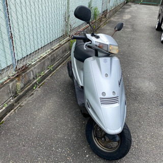 人気の小型　アドレスv100
