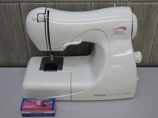 ss2576　未使用品　シンガー　コンパクトミシン　QT-800　ホワイト 　singer　電子ミシン　家庭用　コンパクト　電動　白 　裁縫　縫物　ハンドメイド