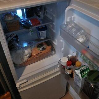 SHARP 冷凍庫の画像