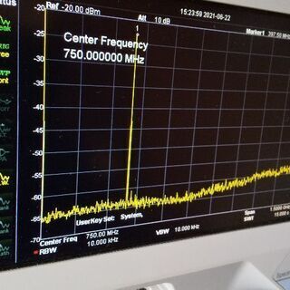 確実な調査は高性能な測定器で、盗聴器発見　電波式盗撮カメラ発見　電波関係の専門です　スペクトラムアナライザー保有で盗聴器調査　検索調査　盗聴器確実に発見　盗聴器確実な調査　全ての周波数を検出　全周波数を調査　正確な測定調査  レベルの高い測定調査ができます 受信機だけの調査とはレベルが違います 盗聴高度な調査 和歌山地元盗聴調査会社 検索調査能力は大学理工学部や工業大学レベルです        （レシーバーや簡易な発見測定器だけで調査を行うような いんちき業者ではありません ）          - 地元のお店