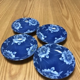 200、昭和レトロな青い小皿 4枚セット