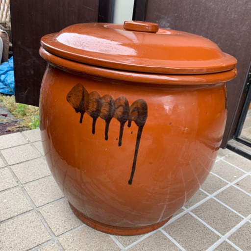 丸壺10号　蓋付き　18リットル　漬物壺