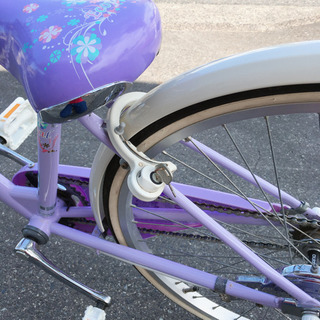 女の子向け自転車✨ブリヂストン✨24インチ　紫色✨鍵あり✨動作確認もしております✨中古品の画像