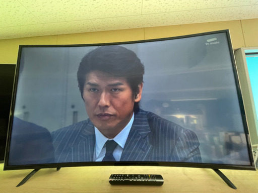 GM554【近隣配達可能】湾曲テレビ　ジョワイユ　2017年製　55インチ　リサイクルショップ　ケイラック朝霞田島店　ケイラック　埼玉県　朝霞市　田島　和光市　志木市　新座市　富士見市　ふじみ野市　三芳町　戸田市　蕨市　さいたま市(岩槻以外)　川越市　所沢市　上尾市　東京都　板橋区　練馬区　清瀬市