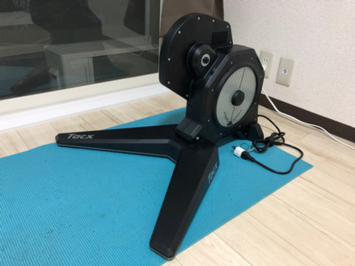 ロードバイク　Tacx FLUX S Smart スマートトレーナー　自転車　藤沢