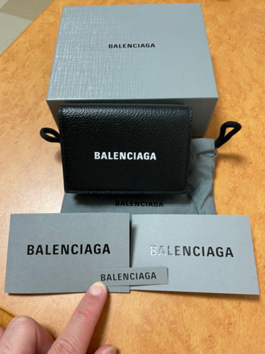 BALENCIAGA 三つ折財布