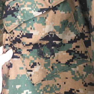 迷彩アウターの画像