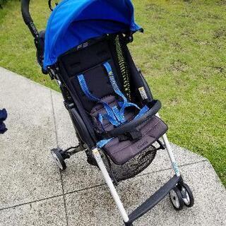 コンビcombiベビーカー F2 (B型)
