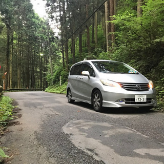 ETCなど付き　HONDAフリード　7人乗り