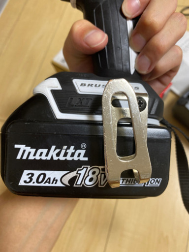 マキタ インパクト TD171D 中古美品 純正3.0ah1.8vバッテリー充電器付き