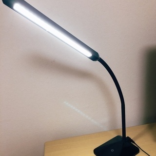ニトリ LEDデスクライト