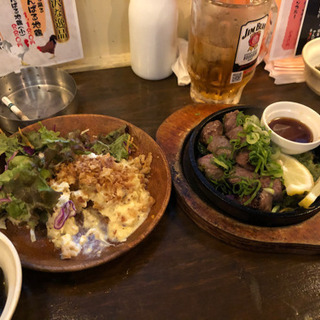 那覇市内で飲み会やってます🍻