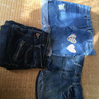 ジーパン・【取引中】洋服、etc..