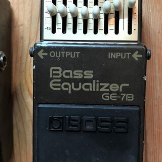 BOSSエフェクターイコライザー