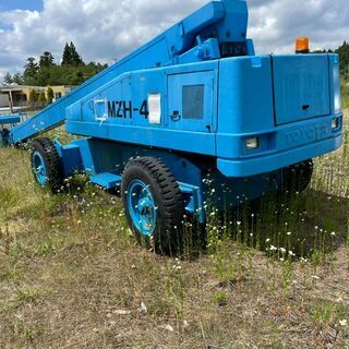 高所作業車　トヨタフォークリフト製　実働　大型の画像