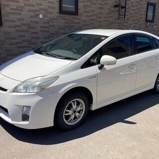 今月内399,000円　オプション満載30プリウス　車検取り立て...