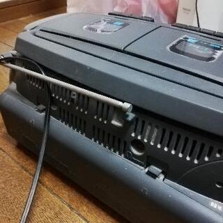 ジャンク品 CD、カセットプレイヤーの画像