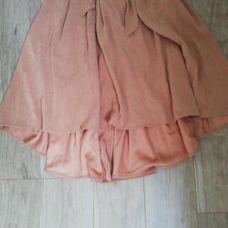 ブーツ👢✨に合いそうな綺麗めスカートの画像