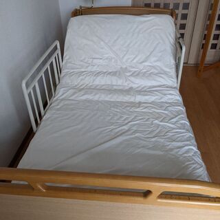 電動リクライニングベッド