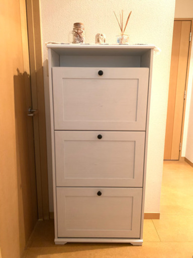 靴収納キャビネット　IKEA