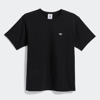  新品✨アディダス  Tシャツ⬛ブラック