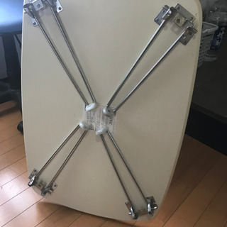 折りたたみテーブル