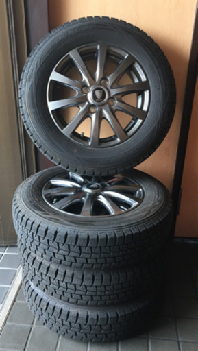 145/80R13 ダンロップスタッドレスタイヤ