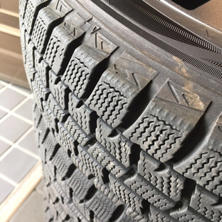 145/80R13 スタッドレスタイヤ ダンロップ2022年製造4本 145/80R13 ダンロップスタッドレスタイヤ