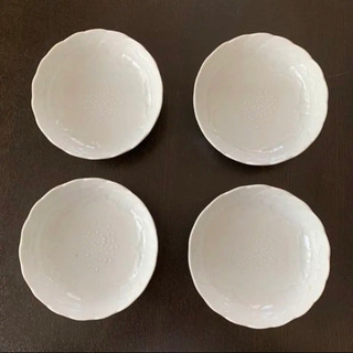 小皿　4枚セットの画像