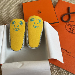 新品未使用エルメスベビーシューズ　男の子の画像