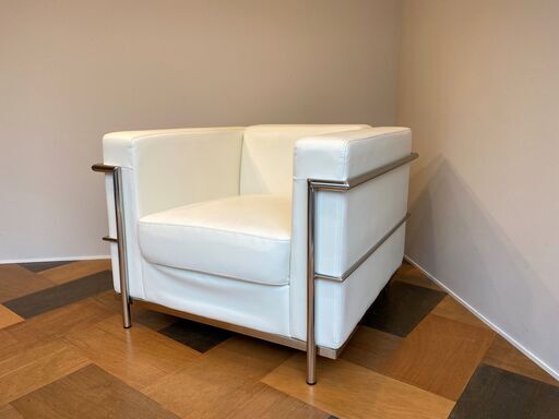 ル・コルビジェ LC2 リプロダクト ソファ ホワイト 1シーター 中古品