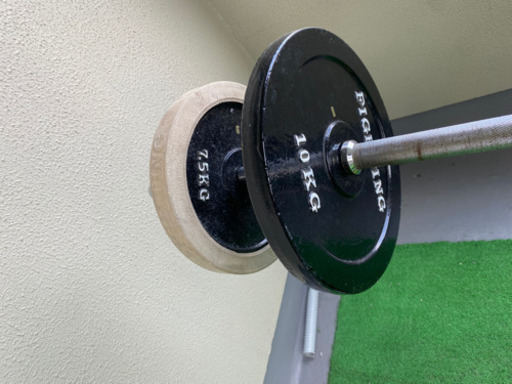 ホームトレーニング　ベンチプレス　ダンベル