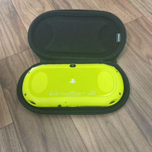PlayStation VITA本体　ソフト6本セット